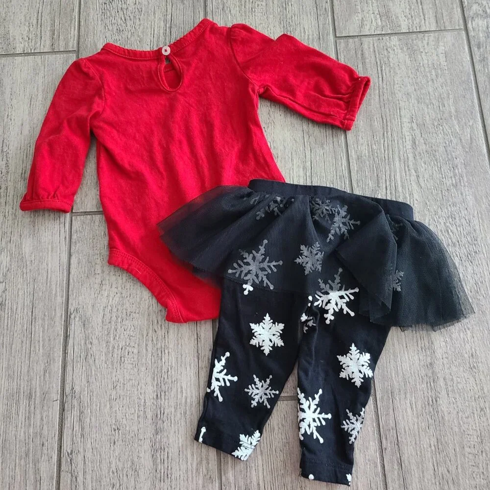 Carter’s Baby Girl Red Snowflake Bodysuit & Black Tutu Legging Set Size 3M